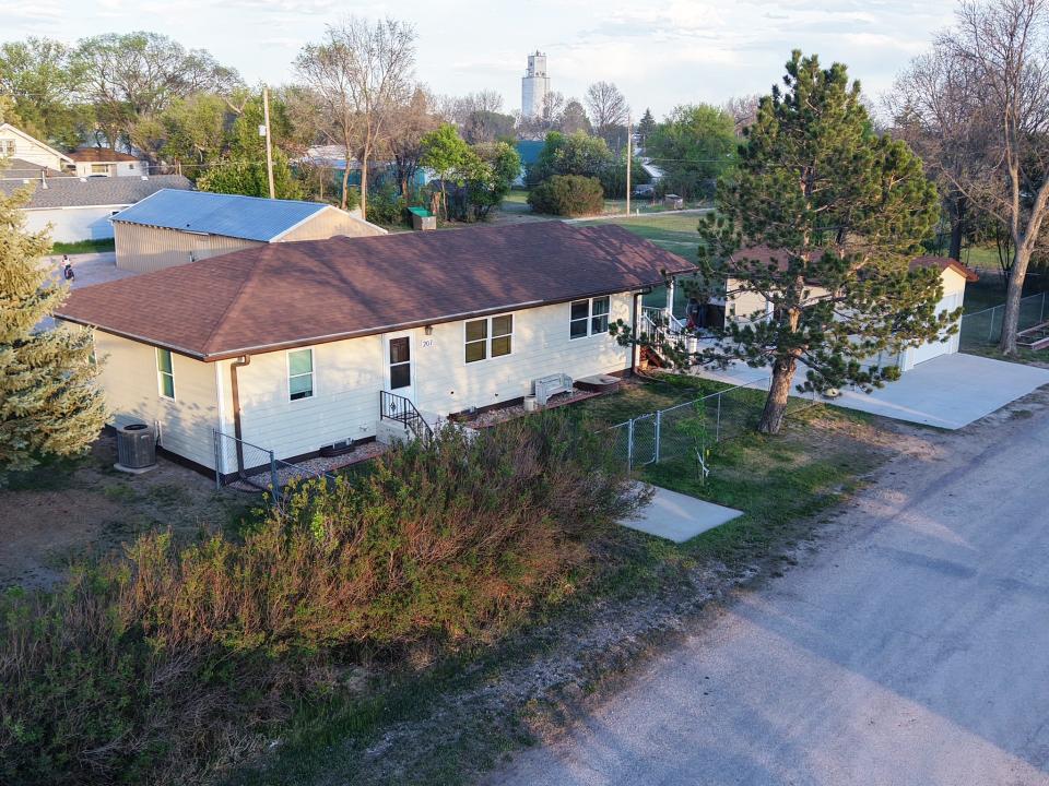 207 Scott St., Hay Springs, NE home for sale