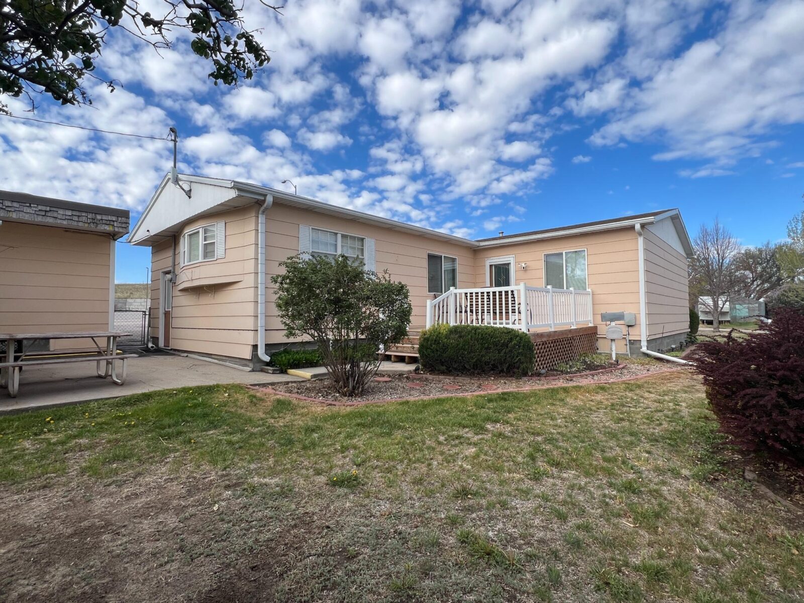 Crawford, NE home for sale