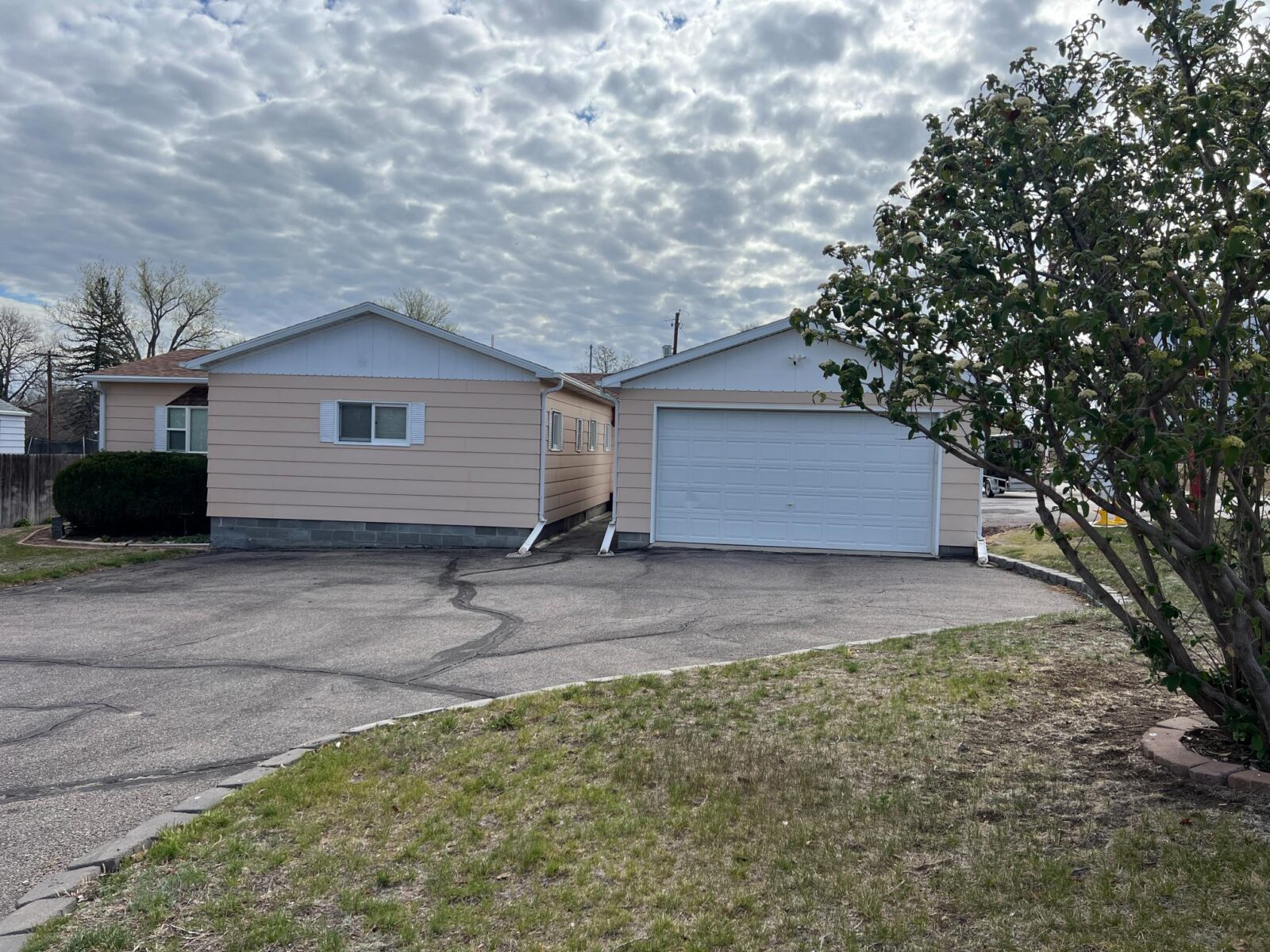 Crawford, NE home for sale