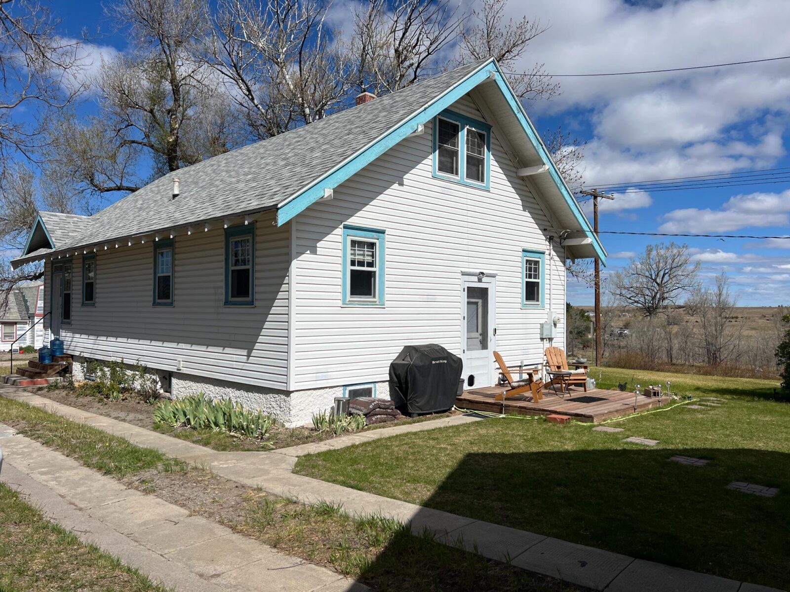 329 N. Maverick St., Gordon, NE home for sale