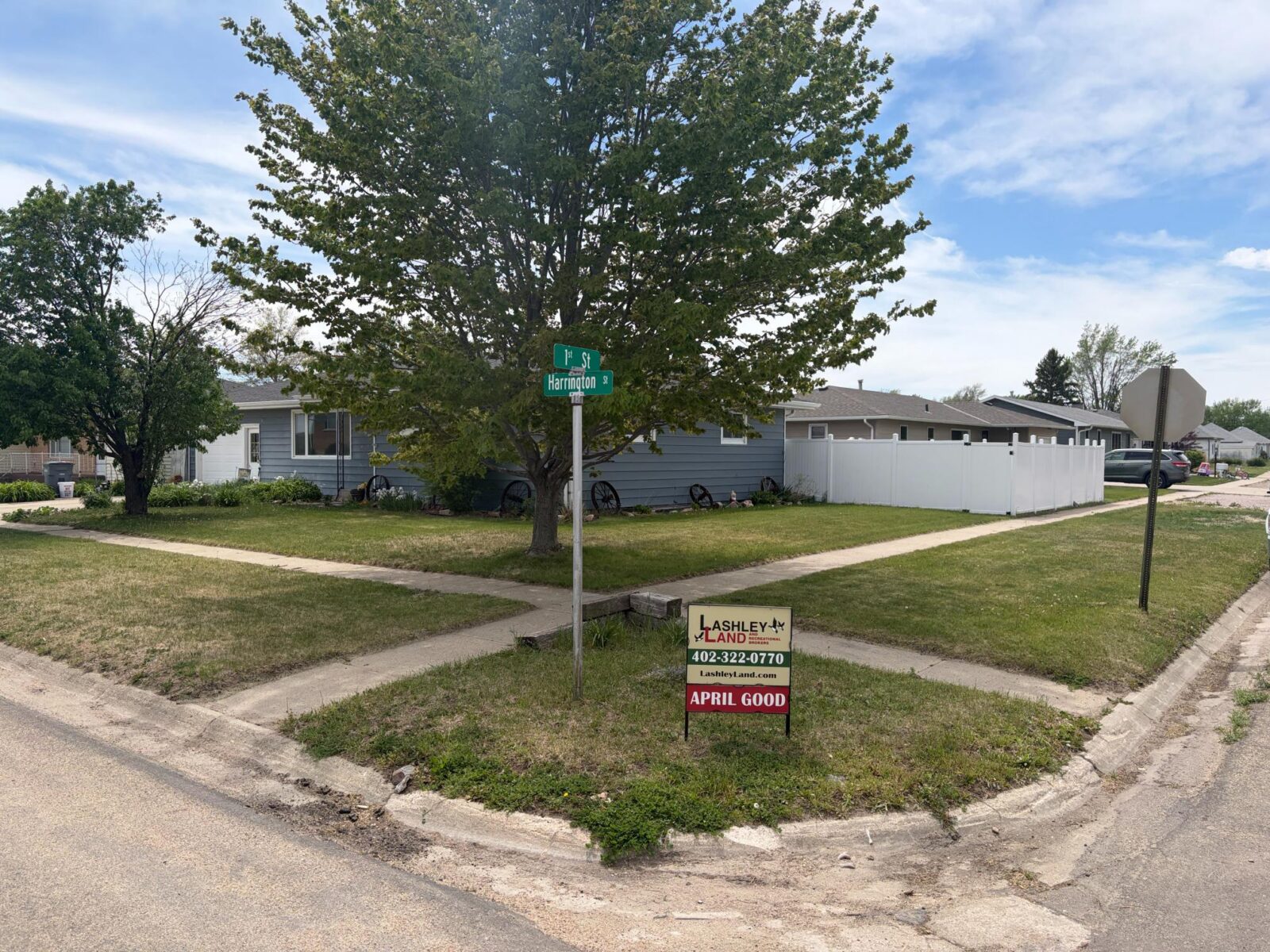107 S. Harrington Ainsworth, NE home for sale