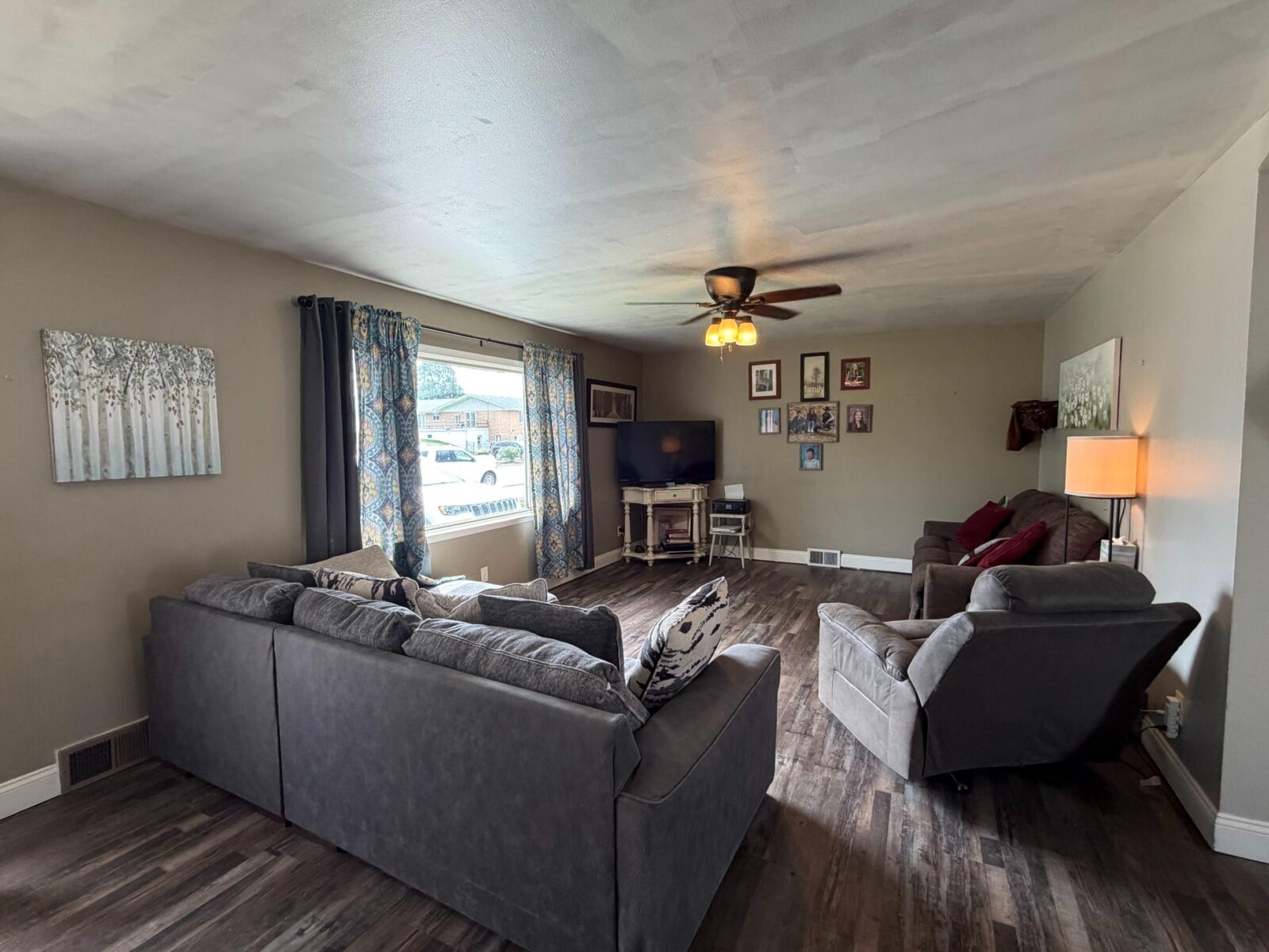 107 S. Harrington St., Ainsworth, NE