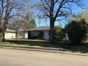 430 E. 6th St., Ainsworth, NE home for sale