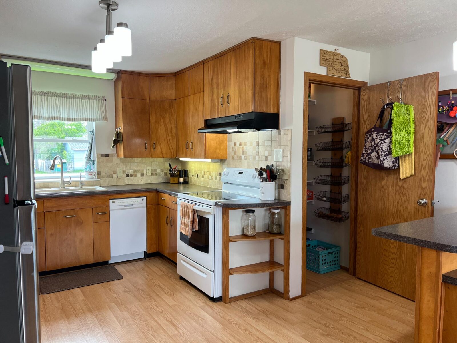 207 Scott St., Hay Springs, NE home for sale
