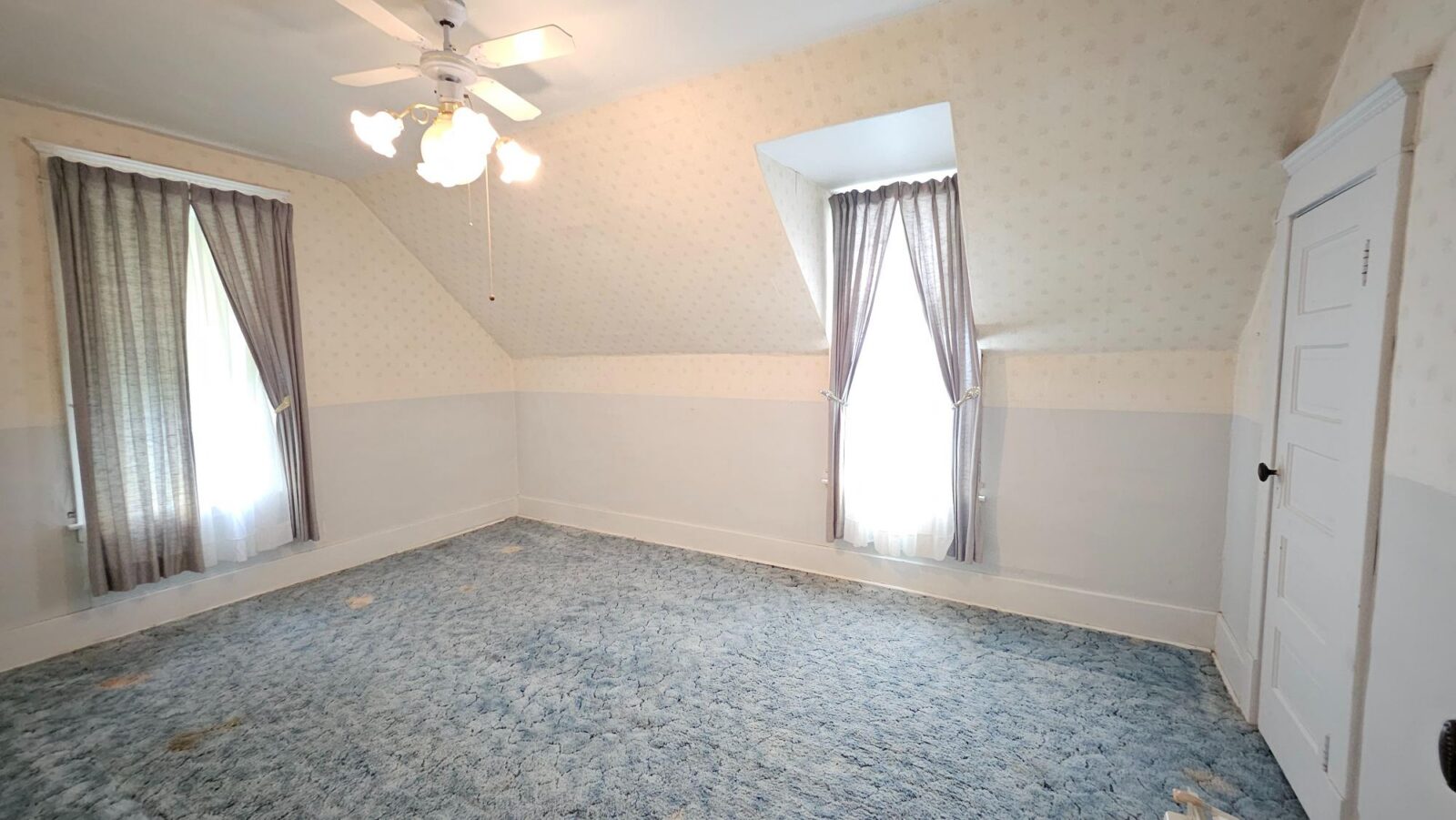 Spalding, Nebraska Greeley County home and acreage for sale