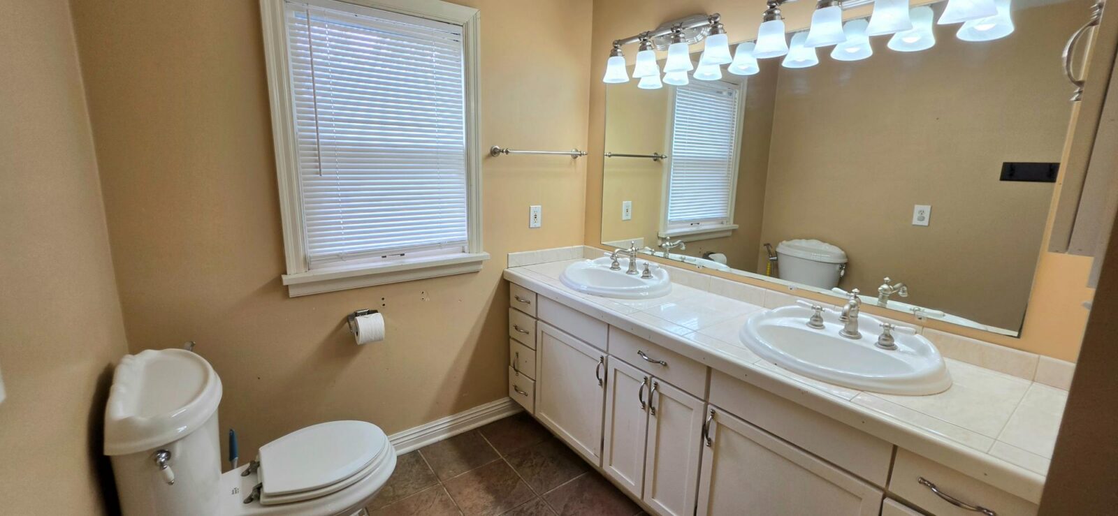 1110 4th St., North Platte, NE 69101 For Sale
