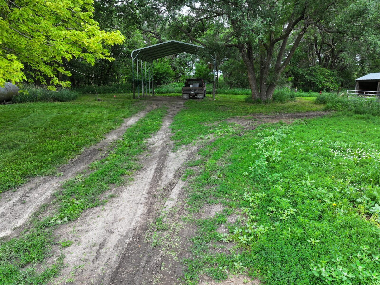 Spalding, Nebraska Greeley County home and acreage for sale