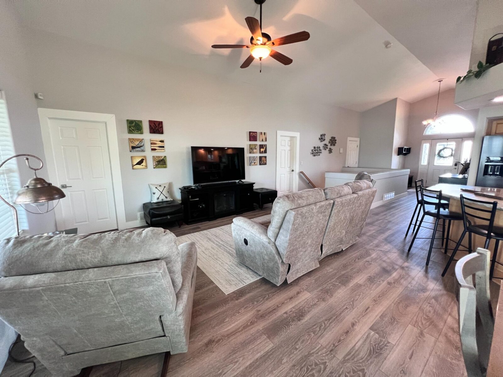 Lake McConaughy home for sale