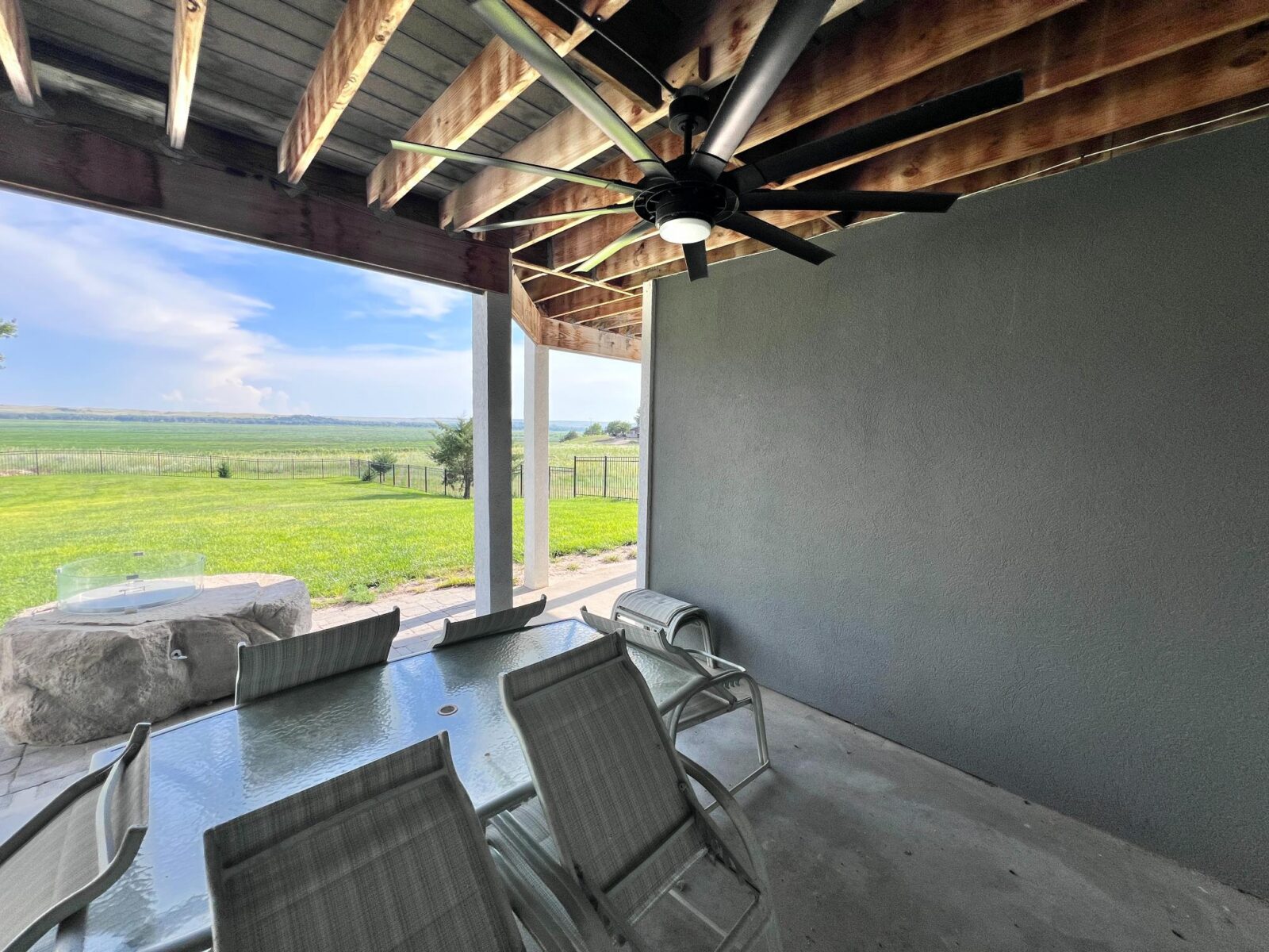 Lake McConaughy home for sale