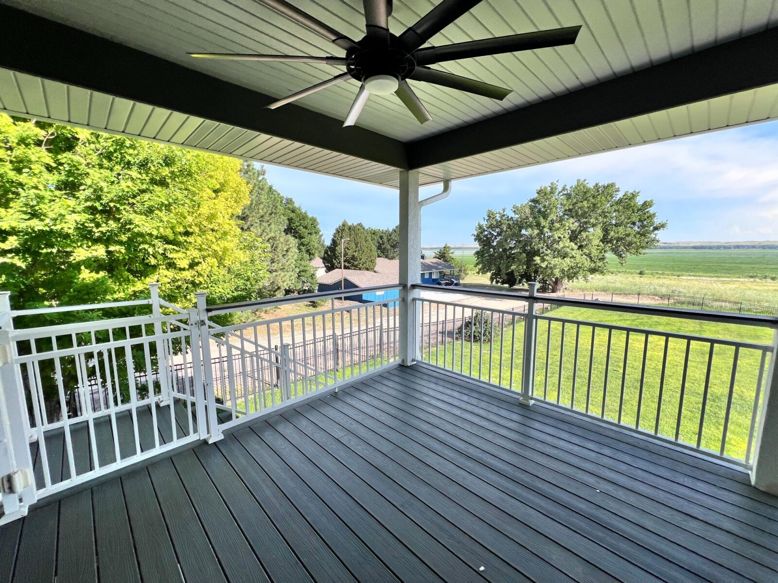 Lake McConaughy home for sale