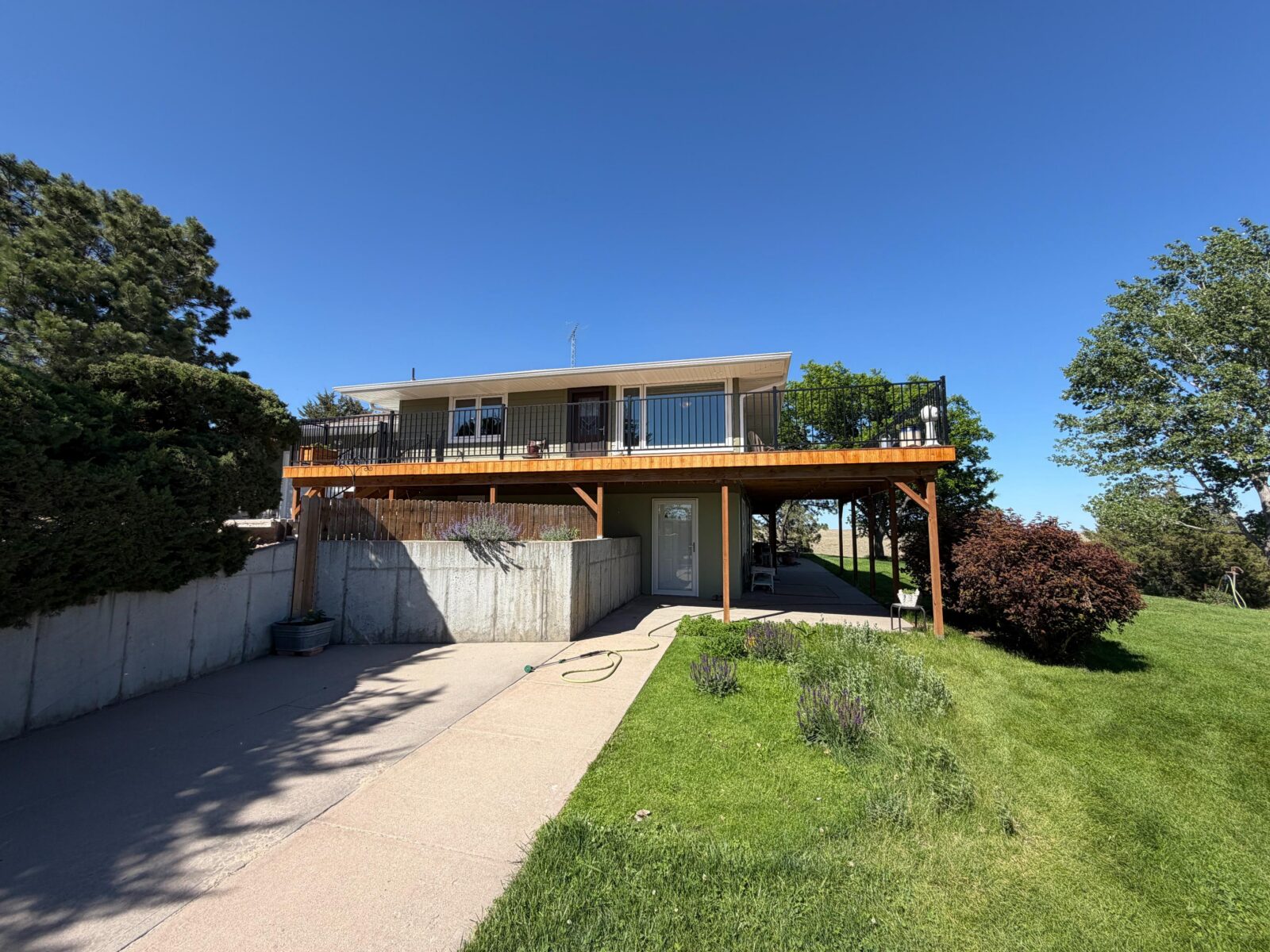 711 Highway 92, Lemoyne, NE lake mcconaughy home for sale