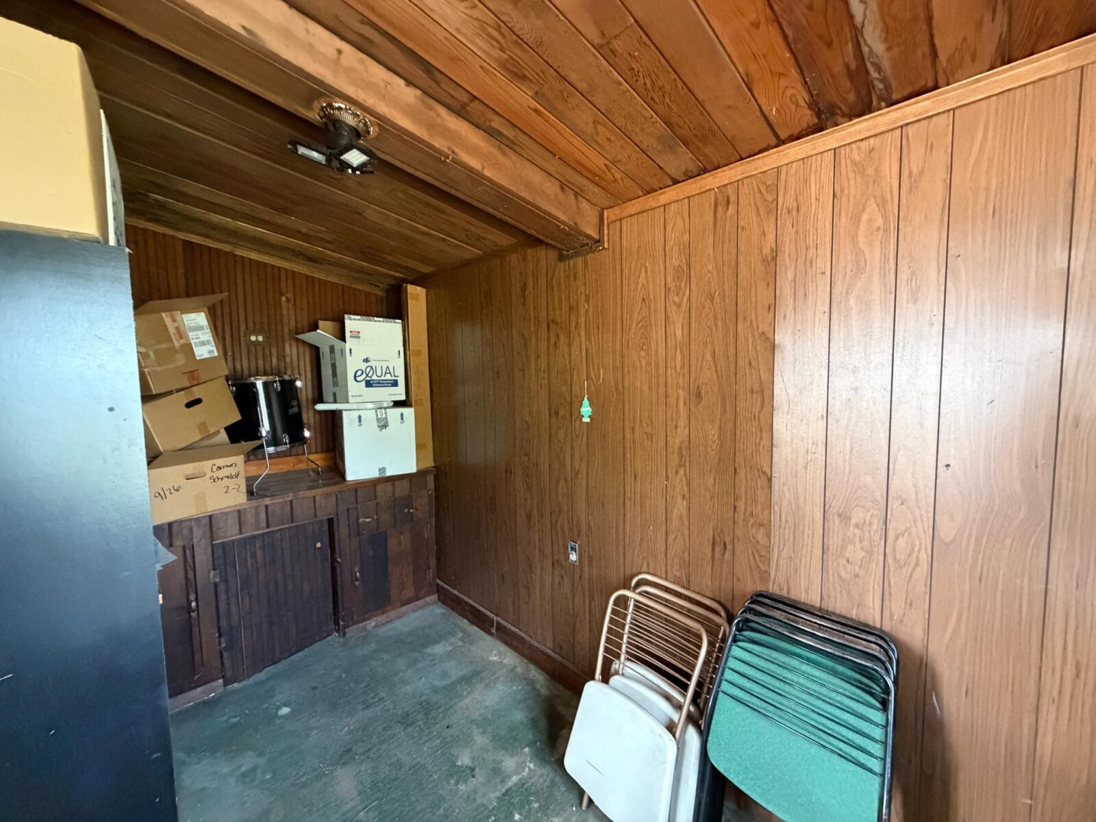 740 East Hall School Road, North Platte, NE
