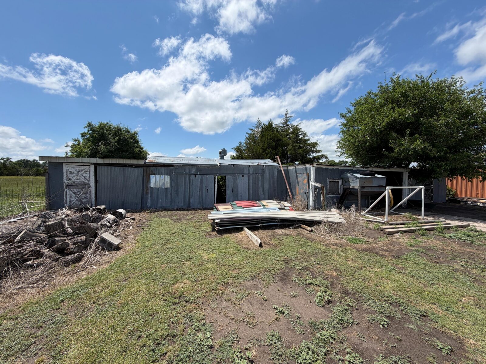 740 E. Hall School Rd. North Platte, NE 69101 home for sale