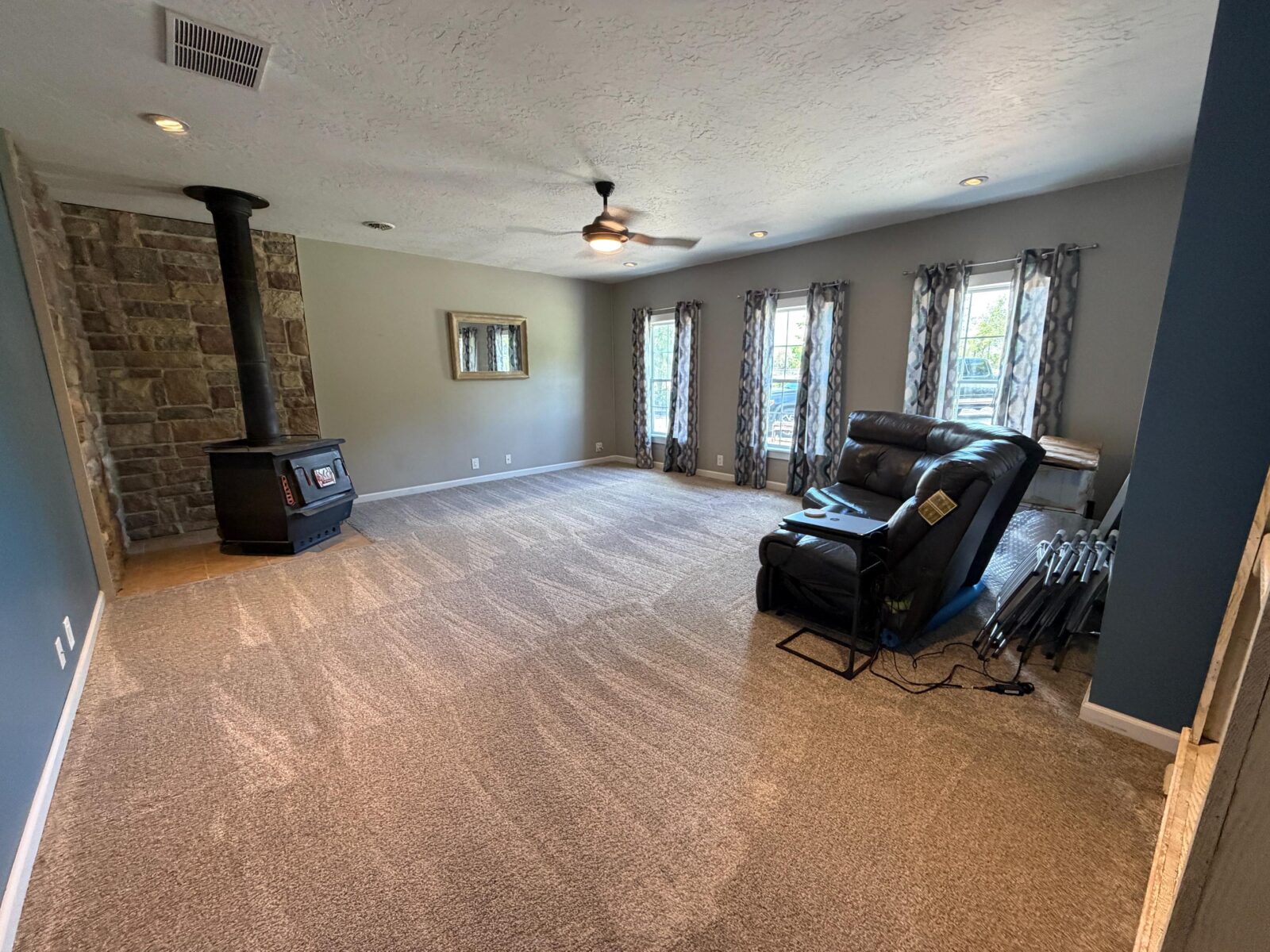 740 E. Hall School Rd. North Platte, NE 69101 home for sale