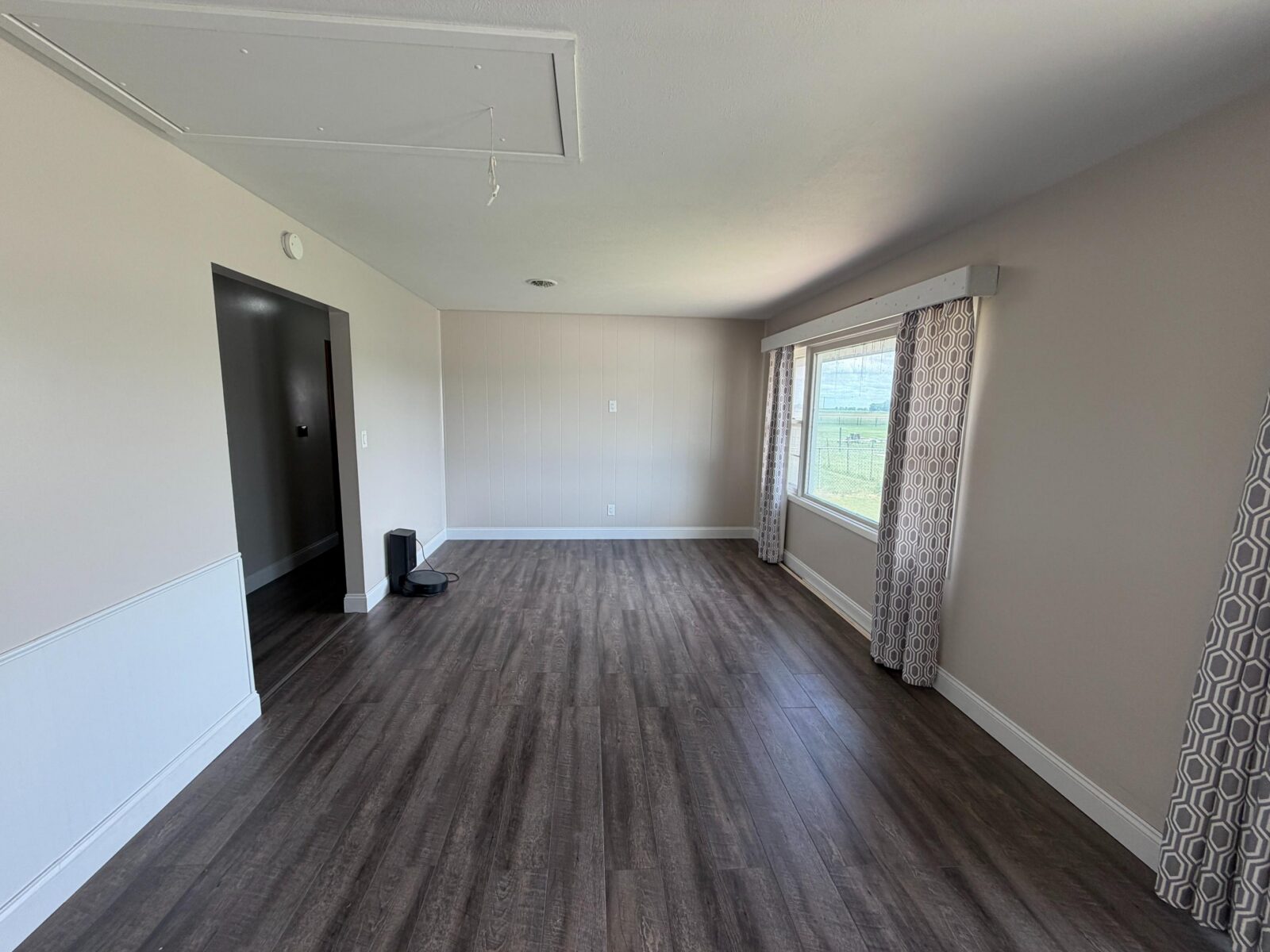 740 E. Hall School Rd. North Platte, NE 69101 home for sale
