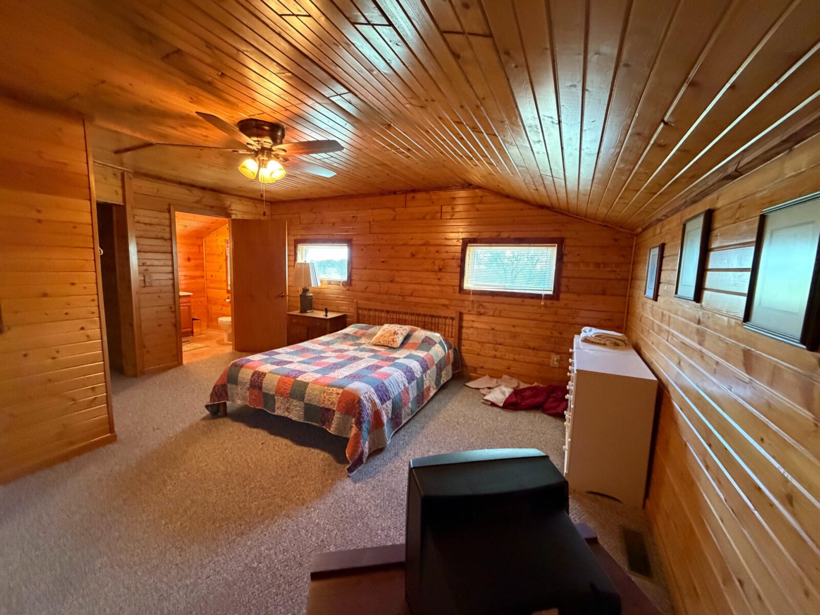 Long Pine, NE cabin and acreage for sale