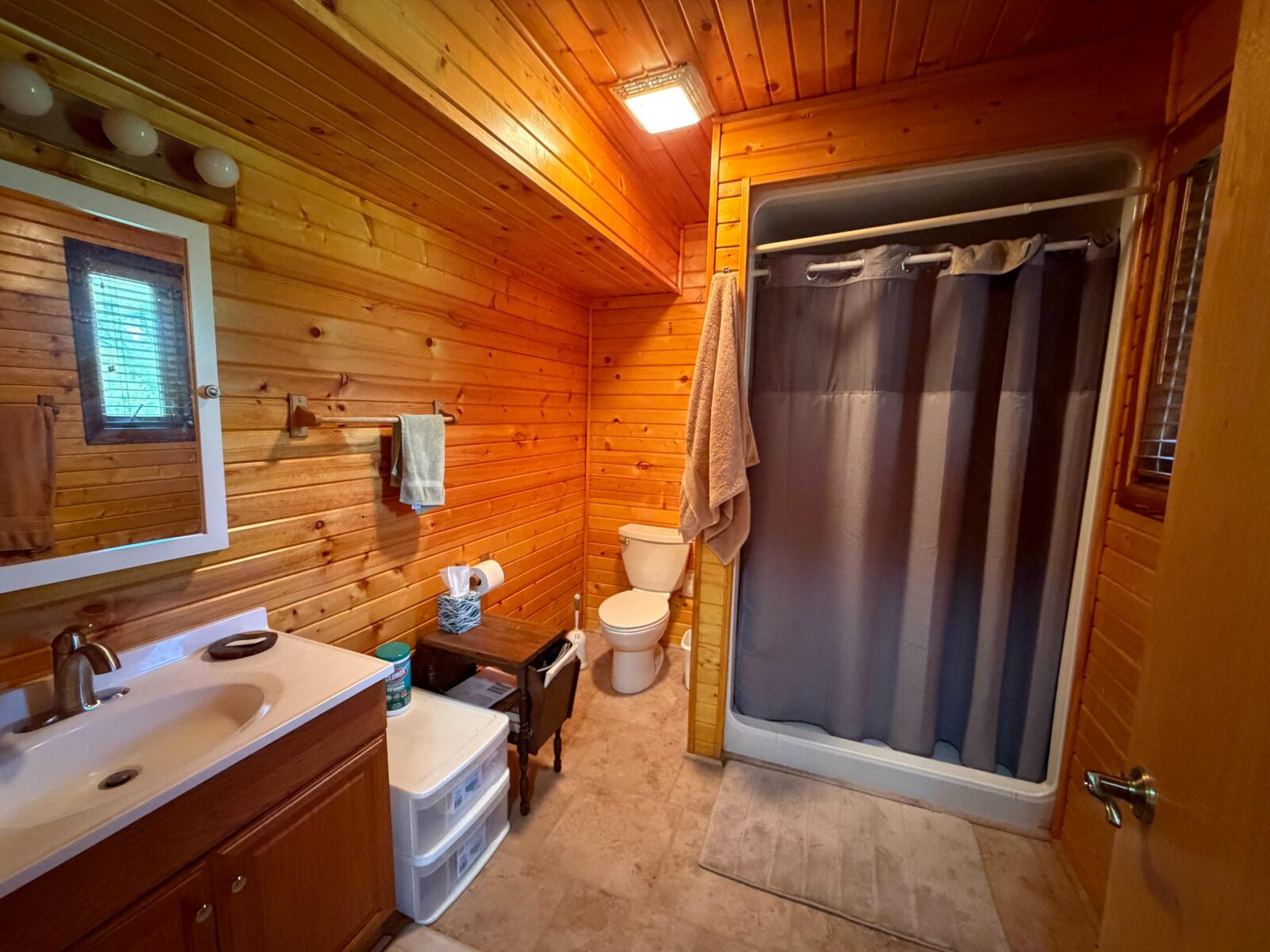 Long Pine, NE cabin and acreage for sale
