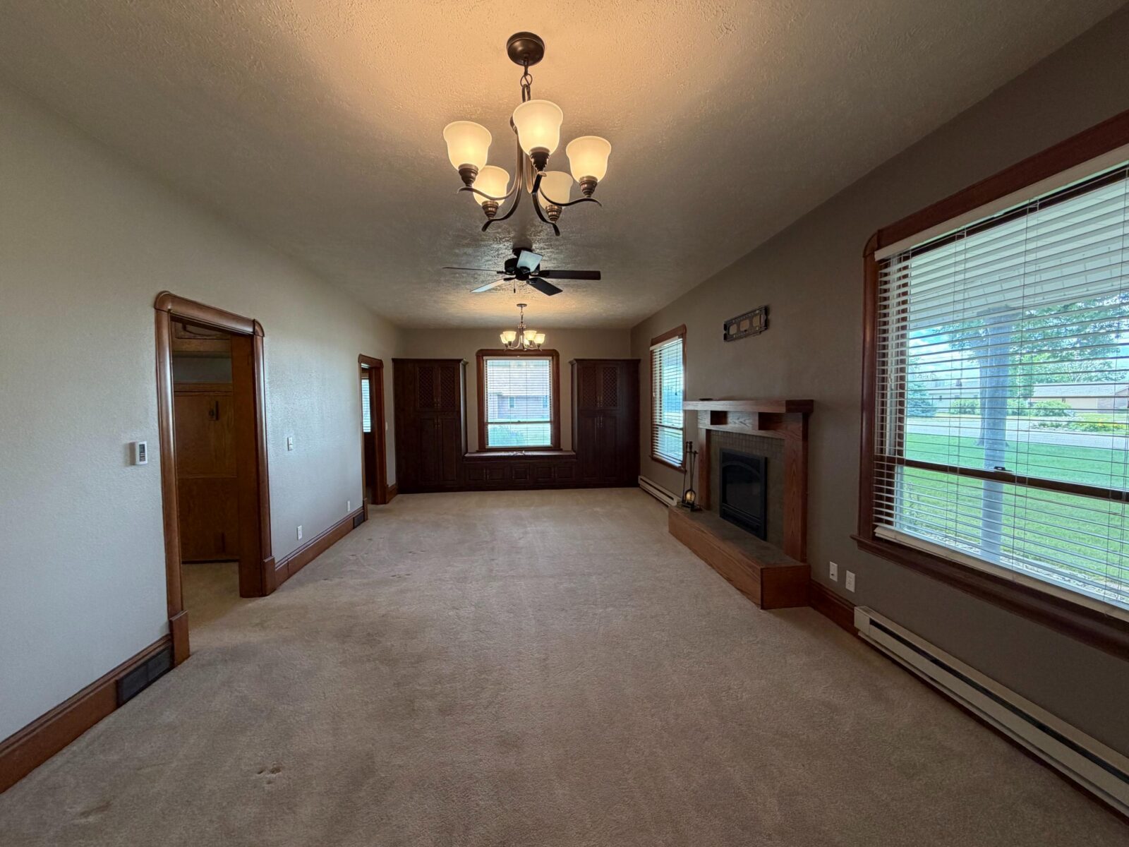 305 N. Osborne, Ainsworth, NE