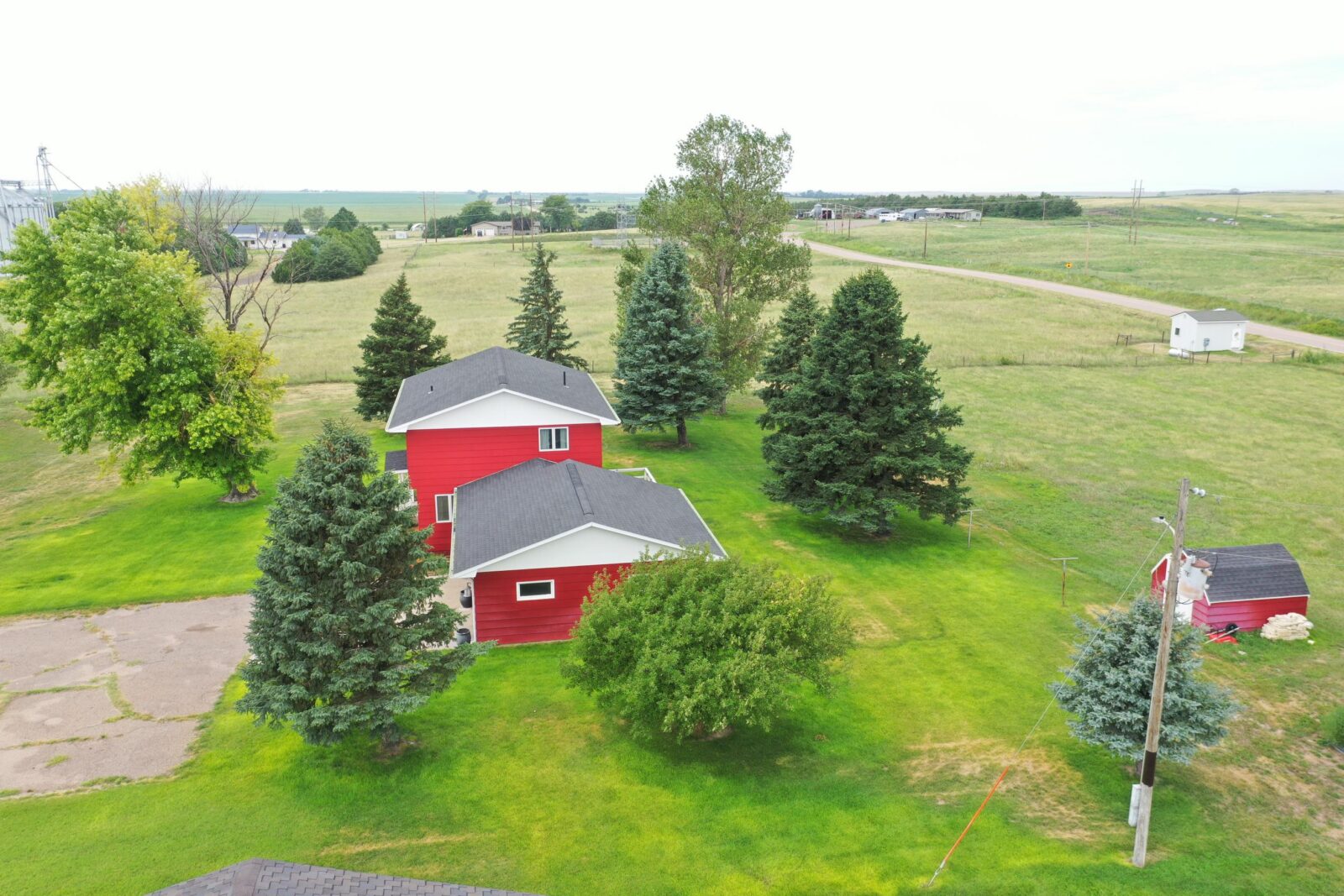 201 Chandler St., Wallace, NE home for sale