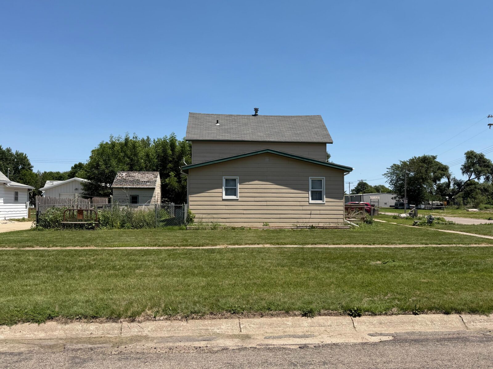 308 E. 1st St., Ainsworth, NE home for sale