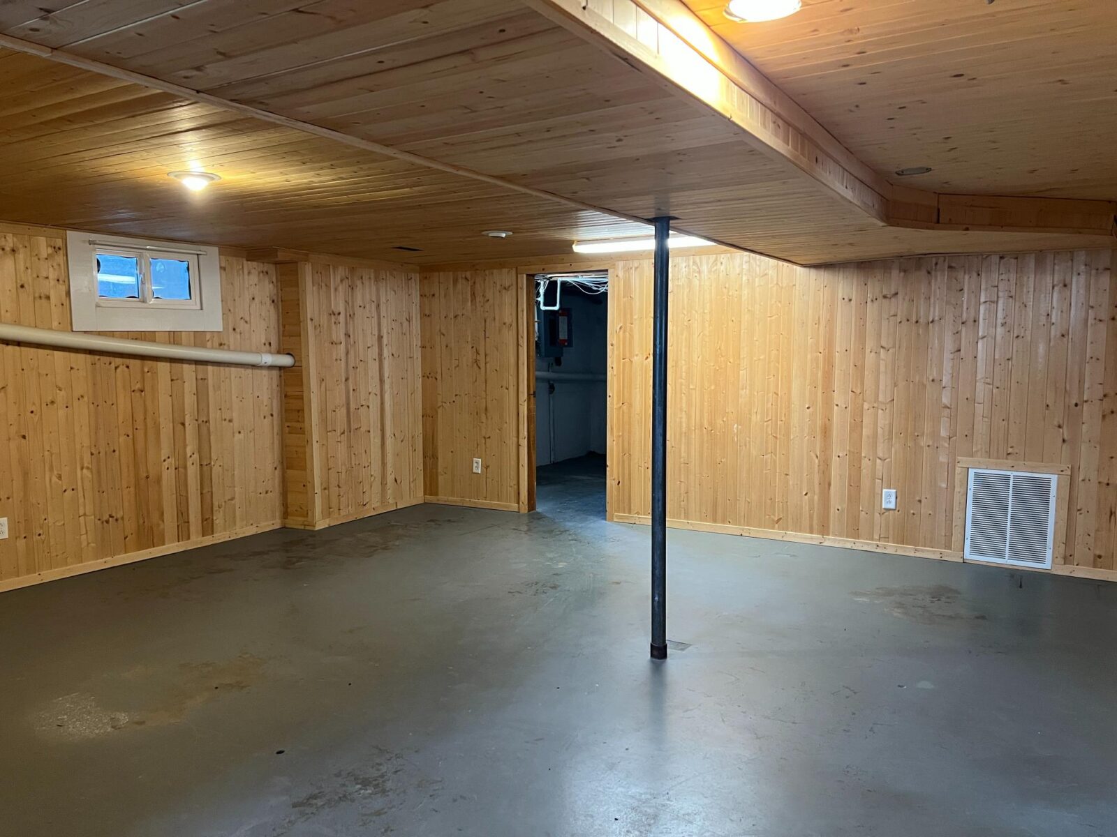 7681 Johnson Road, Heminford, NE home acreage for sale