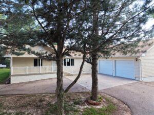 166 Hillcrest Dr., North Platte, NE home for sale