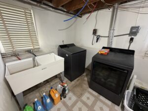 615 S Walnut