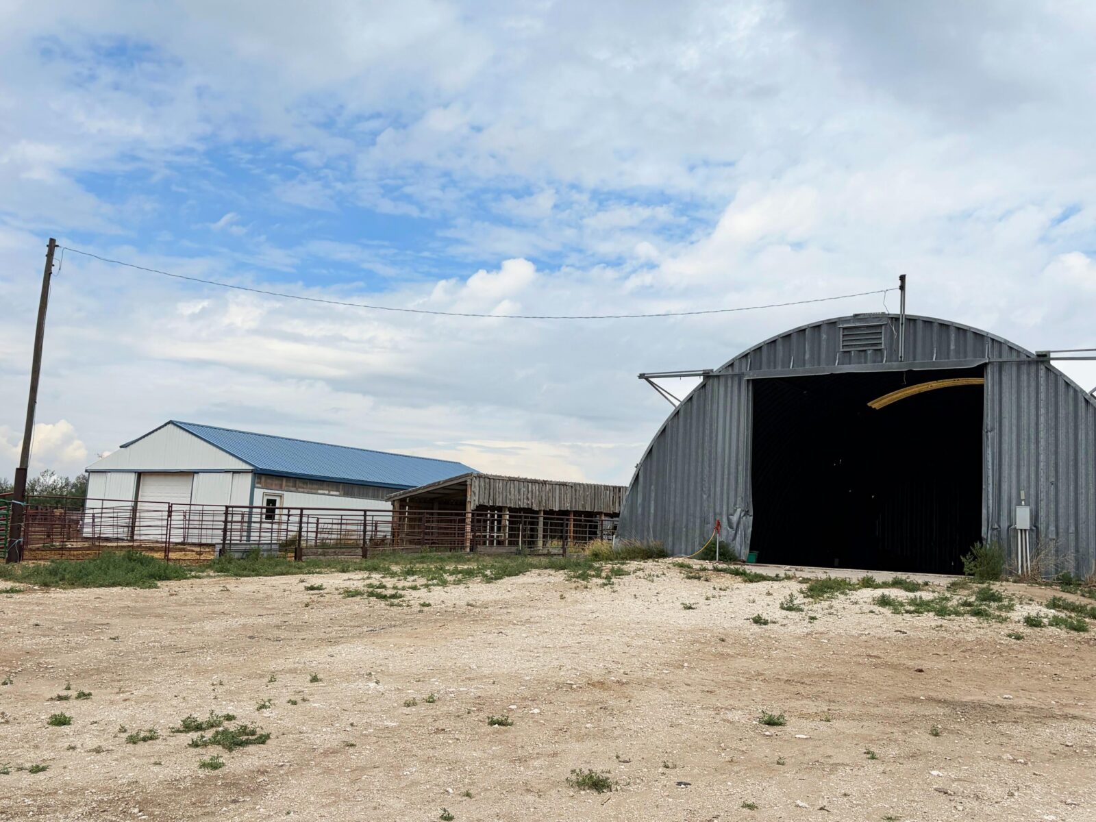 Box Butte County Nebraska acreage feedlot for sale
