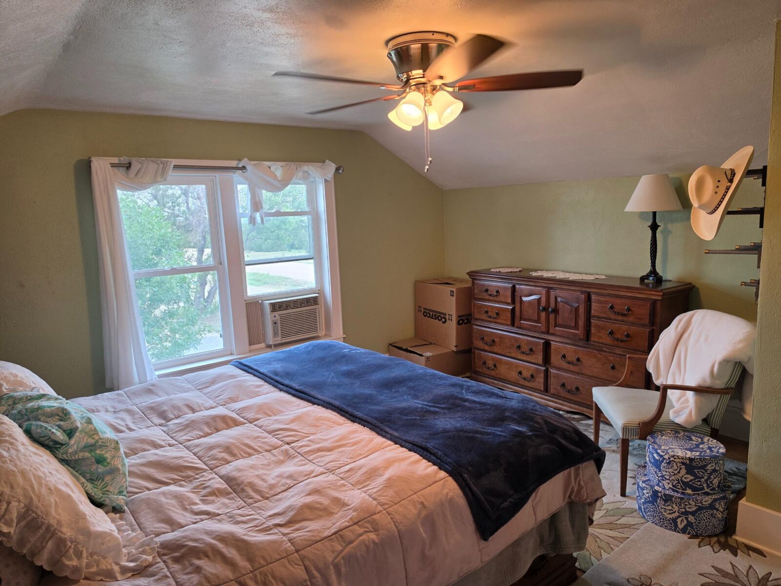 Imperial, Nebraska home with land for sale