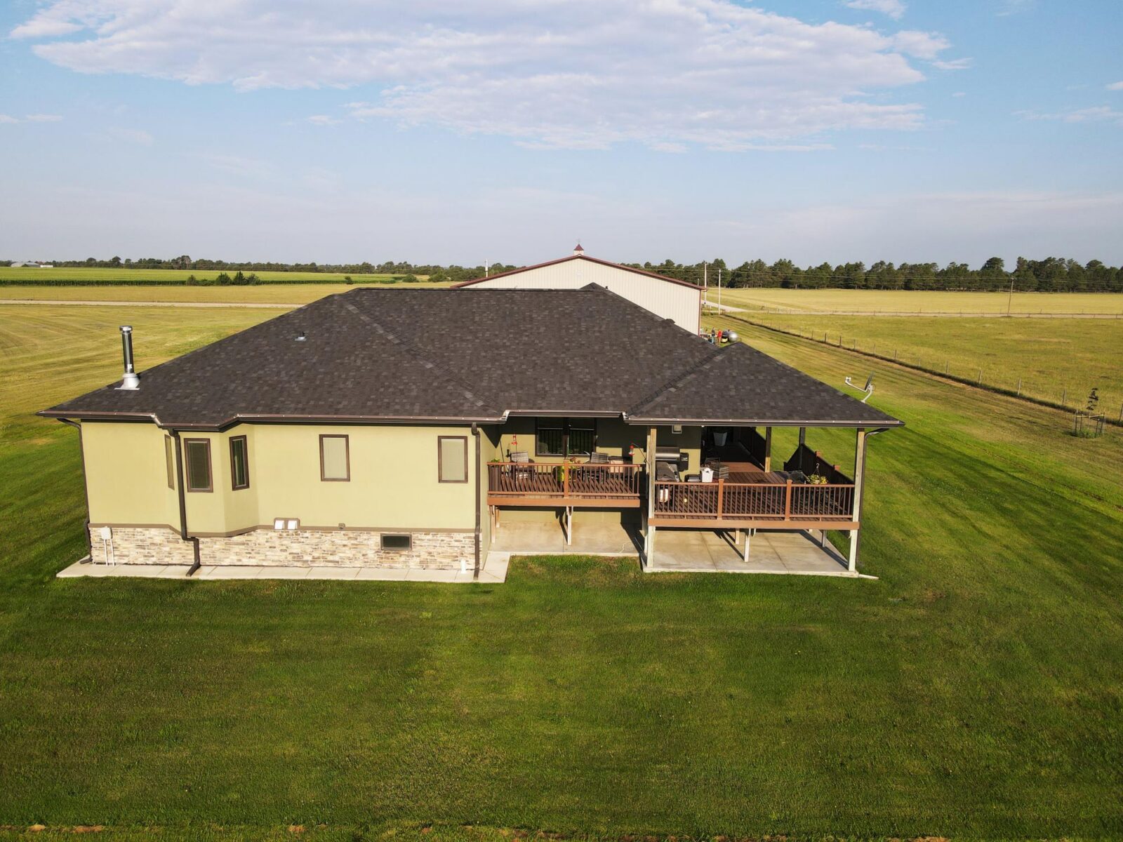 Long Pine Nebraska country acreage with large shop for sale