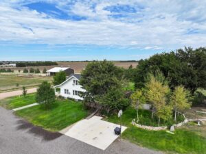 Imperial, Nebraska home with land for sale