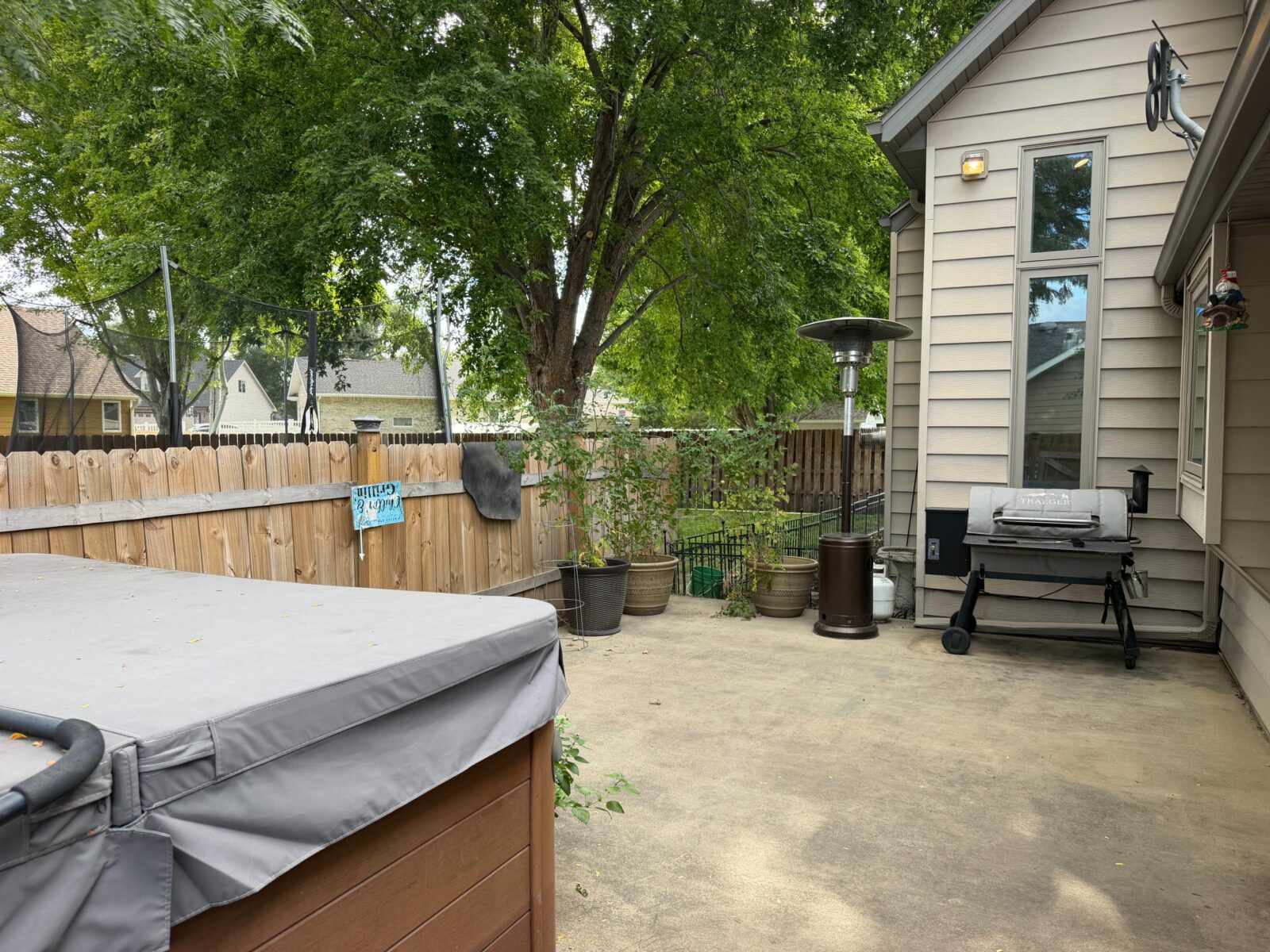 2602 Sunset Dr., North Platte, NE 69101 home for sale