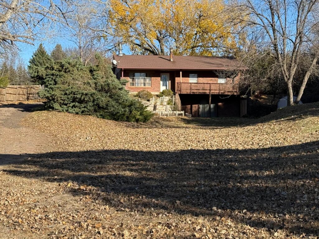 151 Mill Park Dr., North Platte, NE  
