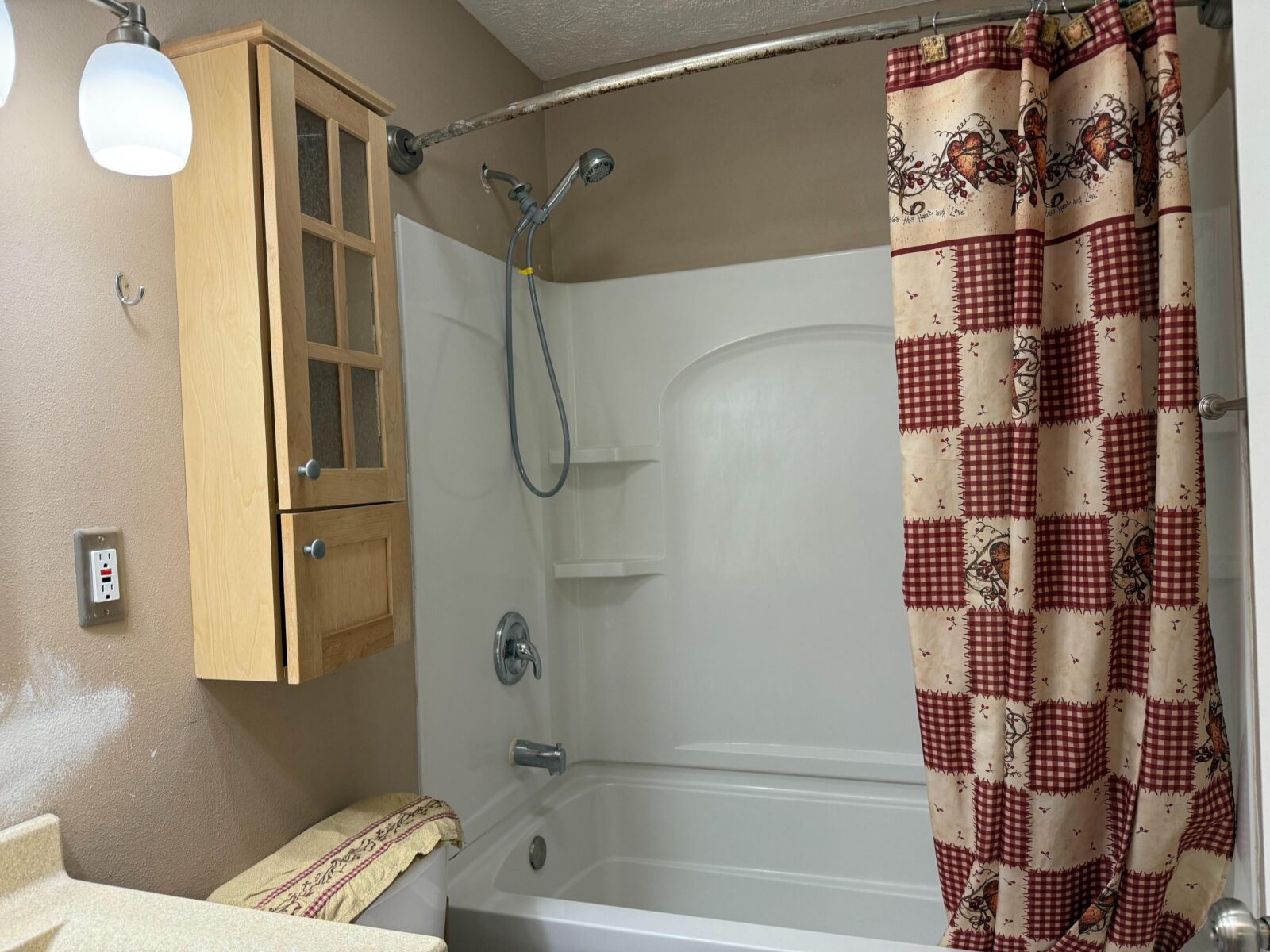 151 Mill Park Dr., North Platte, NE home for sale 69101