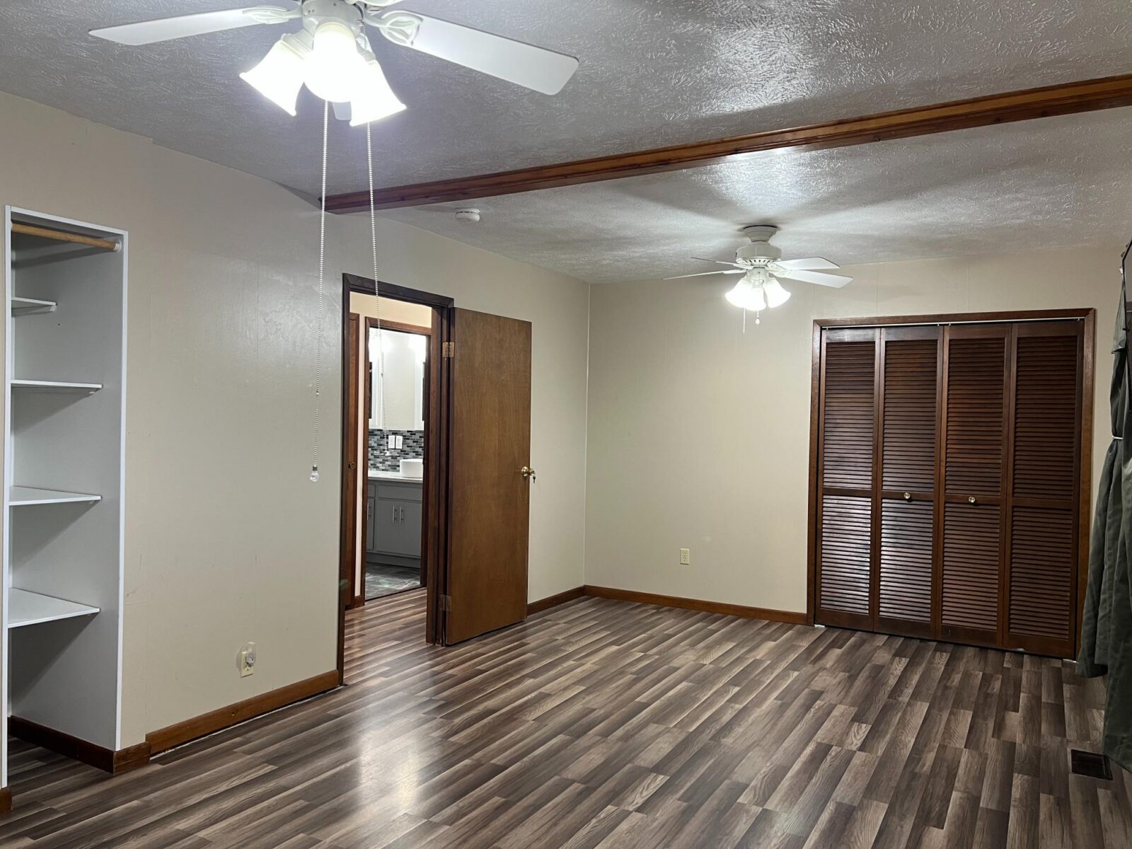 10 Berryville, Chadron, NE home for sale
