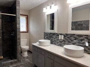 10 Berryville, Chadron, NE home for sale